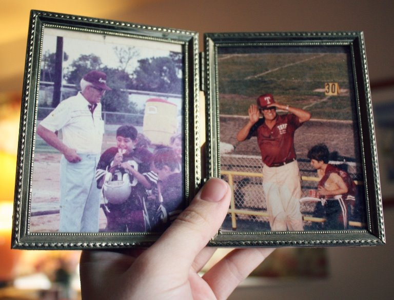 how to memorialize loved one commemorative home items