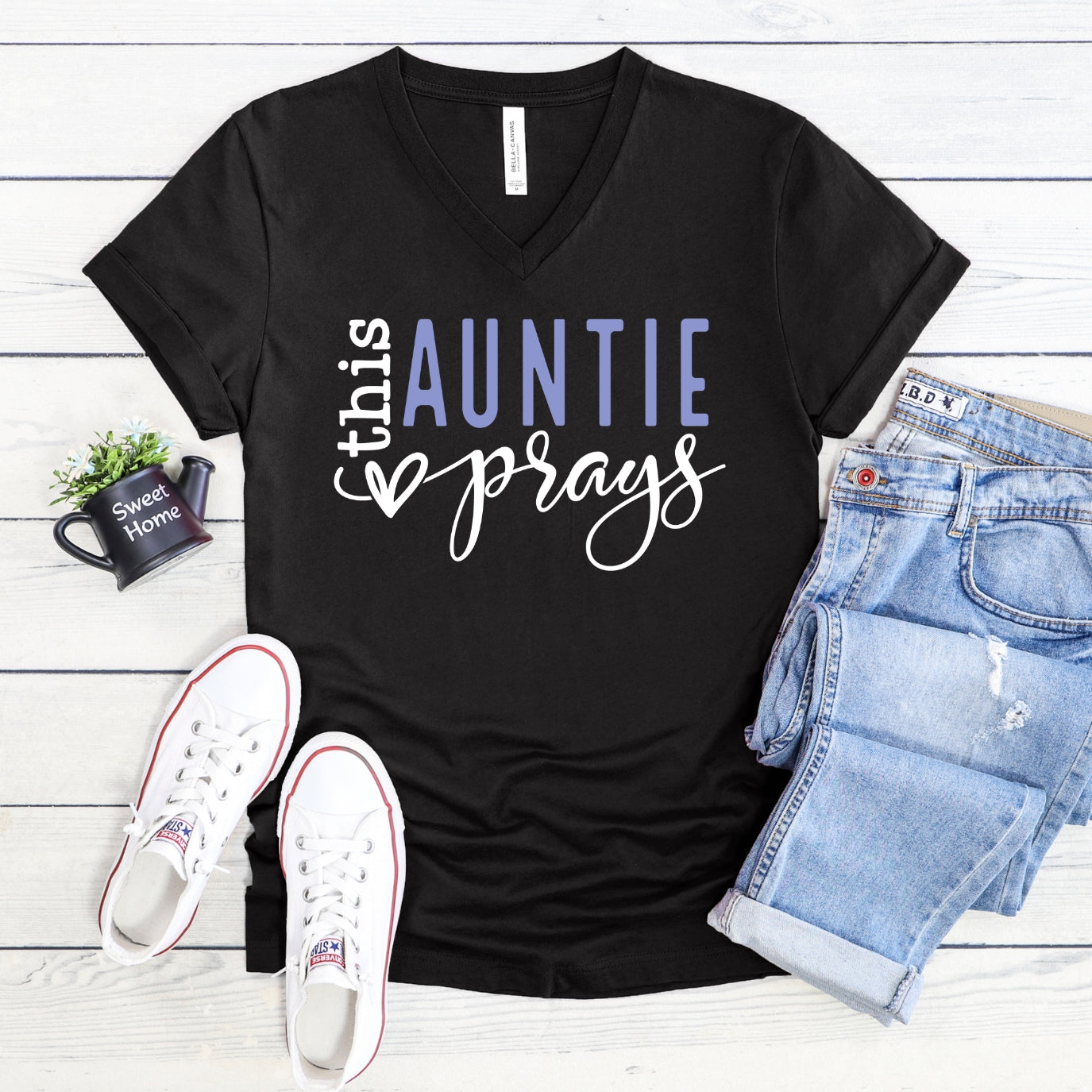 This Auntie Prays Women's V-Neck Shirt