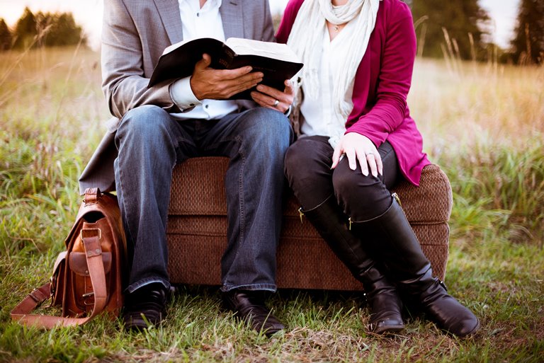 Bible passages on love, couples, marriage