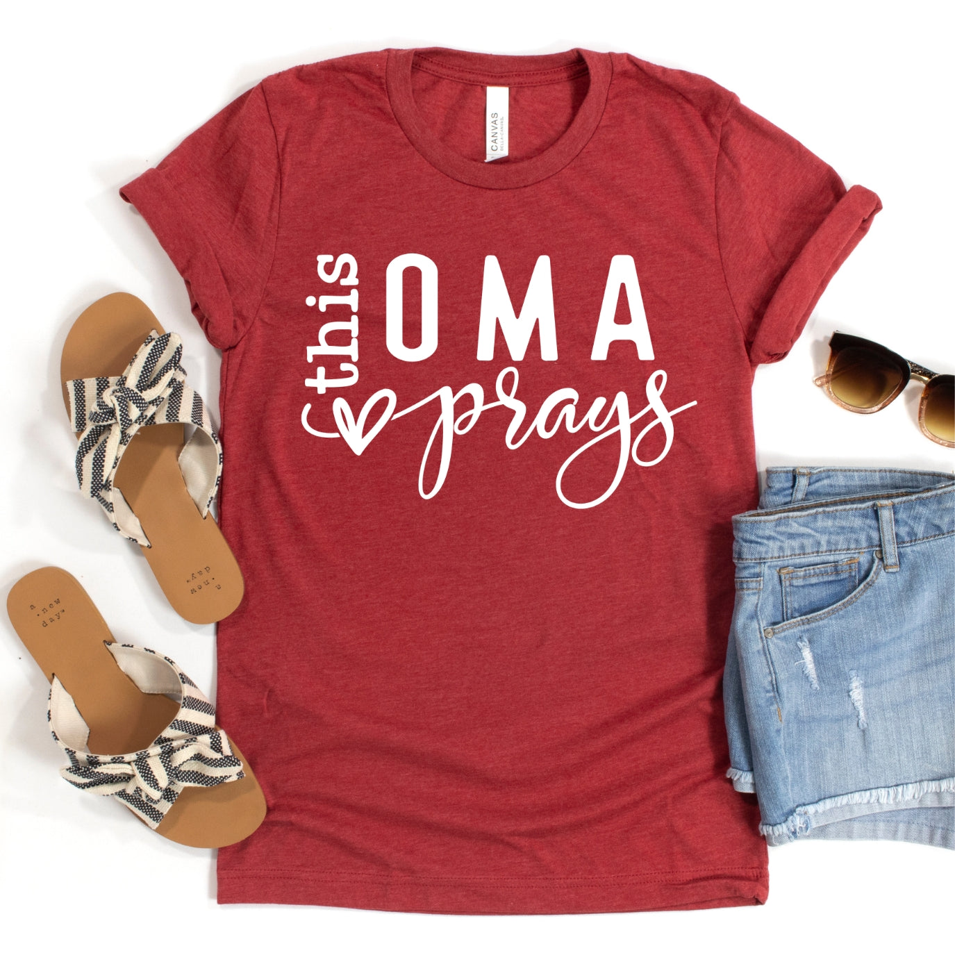 This Oma Prays Women's T-Shirt