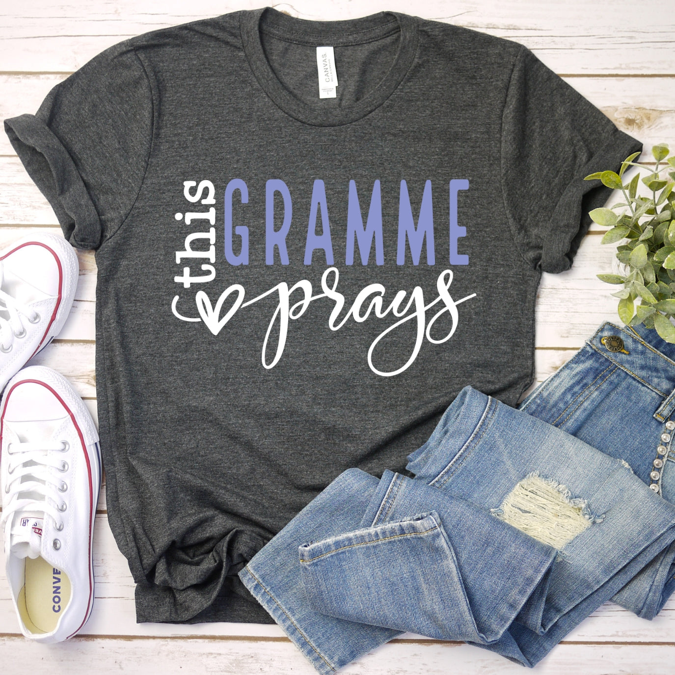 This Gramme Prays Women's T-Shirt