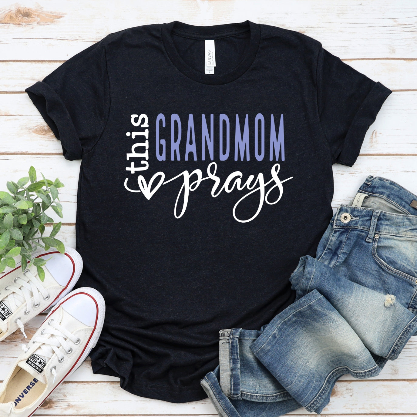 This Grandmom Prays Women's T-Shirt