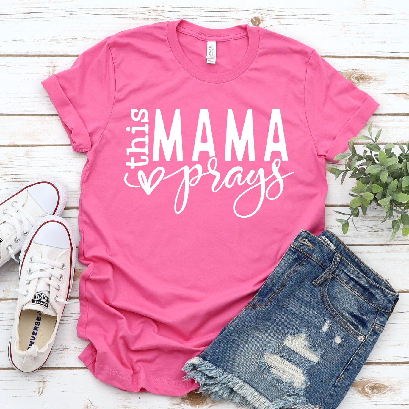 This Mama Prays Women's T-Shirt